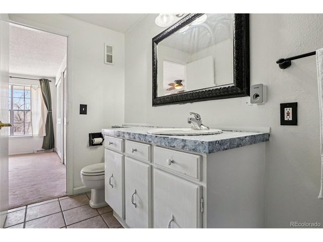 7066 S Knolls Way, Centennial, CO 80122