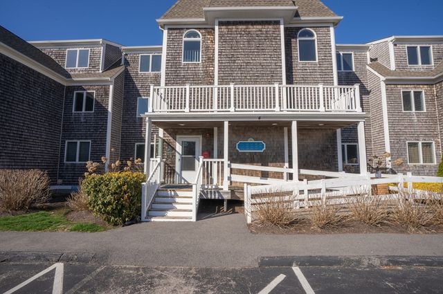 4 Highland Terrace 403, Plymouth, MA 02360