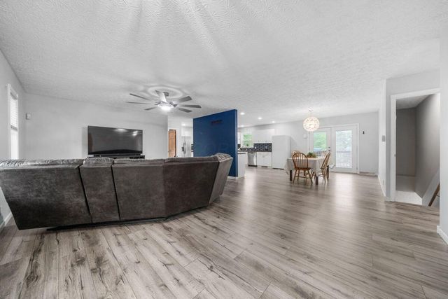 5328 Alder Road NE, Thornville, OH 43076