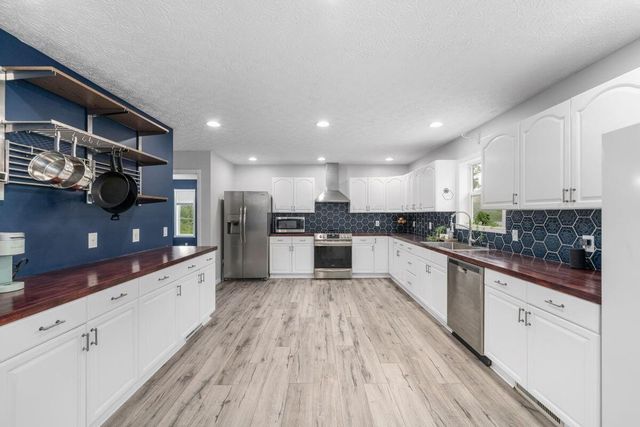 5328 Alder Road NE, Thornville, OH 43076
