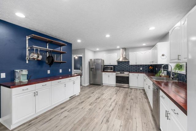 5328 Alder Road NE, Thornville, OH 43076