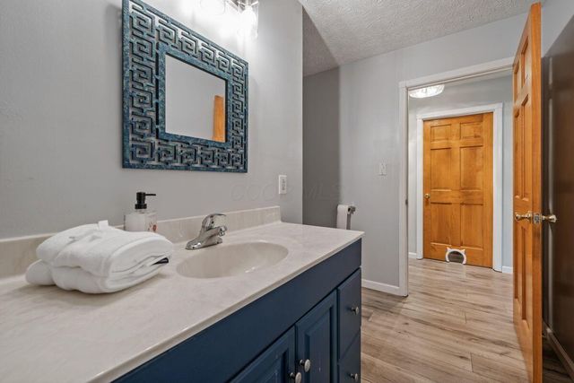 5328 Alder Road NE, Thornville, OH 43076