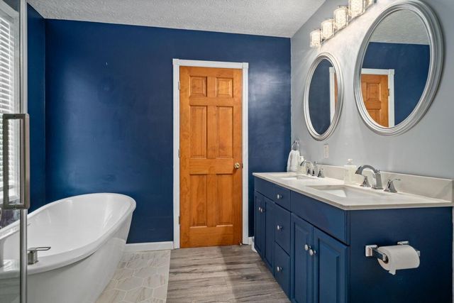 5328 Alder Road NE, Thornville, OH 43076