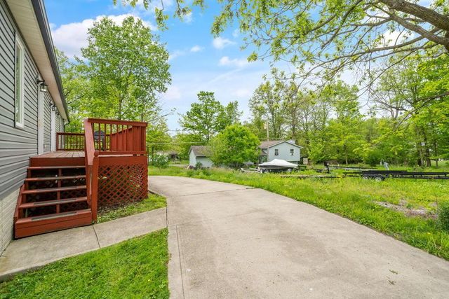 5328 Alder Road NE, Thornville, OH 43076