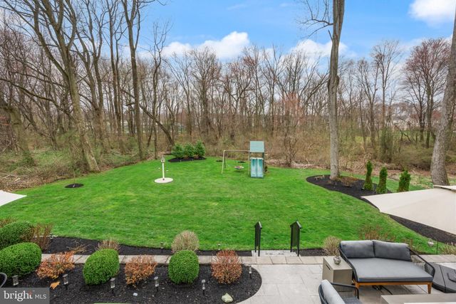 6 BUCKINGHAM CT, Delran, NJ 08075