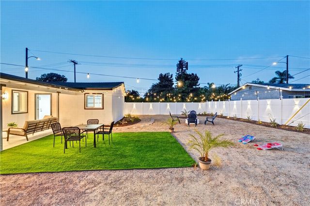 11502 Moen, Anaheim, CA 92804