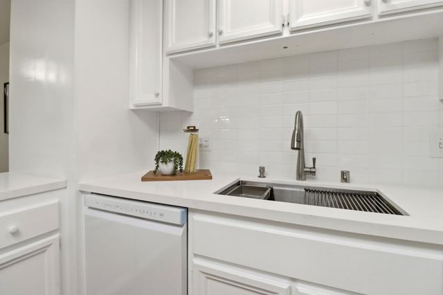 1224 Sharon Park Drive, Menlo Park, CA 94025