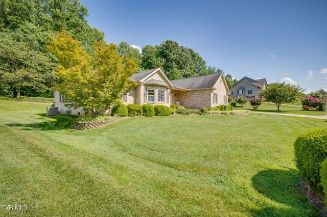 1414 Walnut Grove Road, Jonesborough, TN 37659