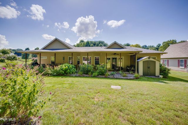 1414 Walnut Grove Road, Jonesborough, TN 37659