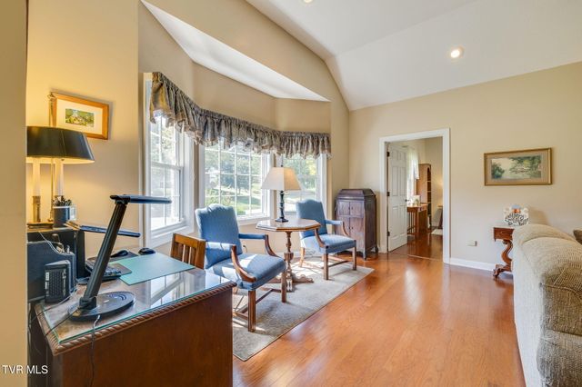 1414 Walnut Grove Road, Jonesborough, TN 37659