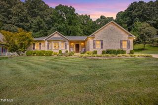 1414 Walnut Grove Road, Jonesborough, TN 37659