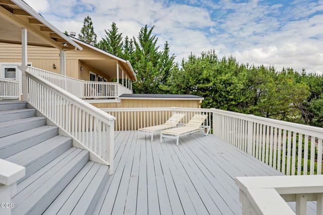 2244 Hillside Drive, Medford, OR 97502