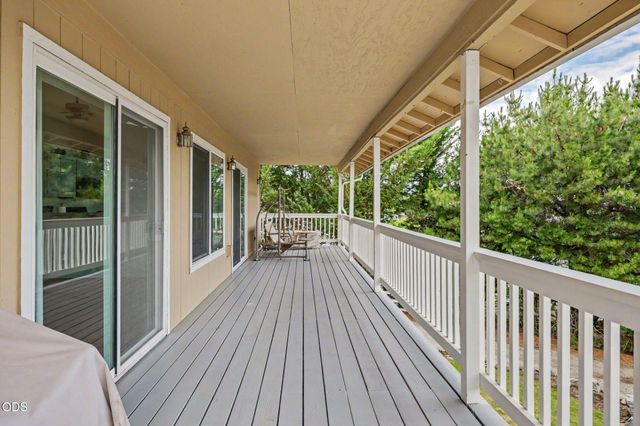 2244 Hillside Drive, Medford, OR 97502