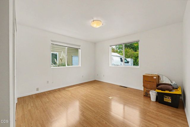 2244 Hillside Drive, Medford, OR 97502