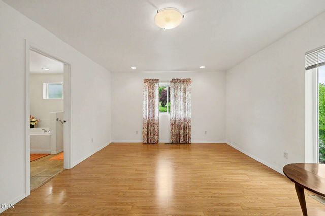 2244 Hillside Drive, Medford, OR 97502