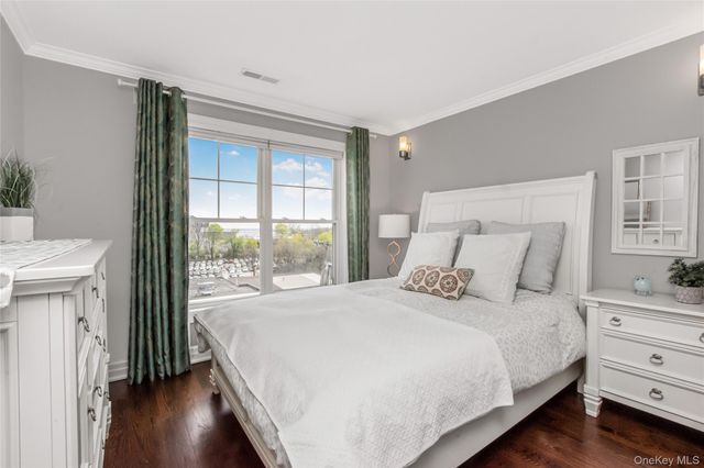 80 Old Boston Post Road 2, New Rochelle, NY 10801