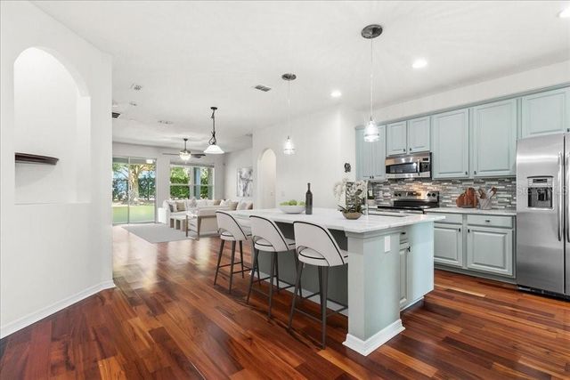 352 OLD ALEMANY PLACE, Oviedo, FL 32765