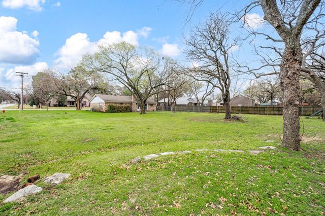 6216 Westcoat Drive, Colleyville, TX 76034