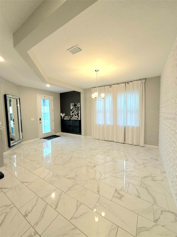 Image 23 of property listing at 13521 PALMERA VISTA DRIVE, Riverview, FL 33579
