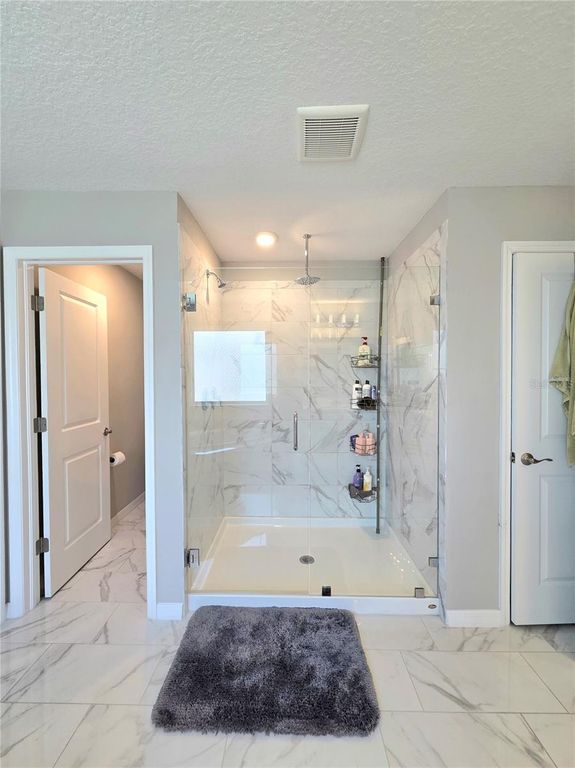 Image 41 of property listing at 13521 PALMERA VISTA DRIVE, Riverview, FL 33579