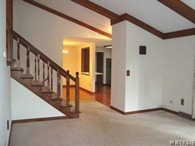 180 Paradise Road, Amherst, NY 14051