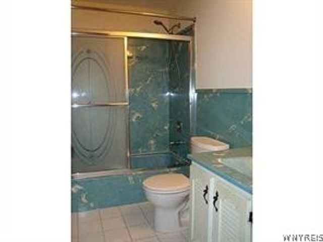 180 Paradise Road, Amherst, NY 14051