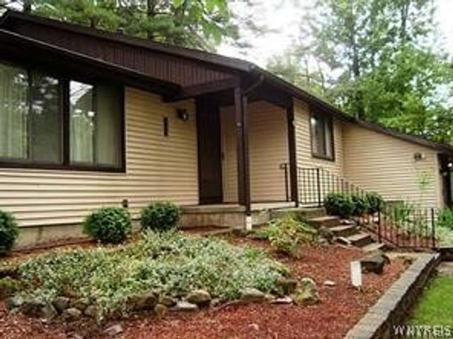 180 Paradise Road, Amherst, NY 14051