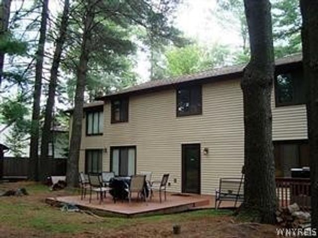 180 Paradise Road, Amherst, NY 14051