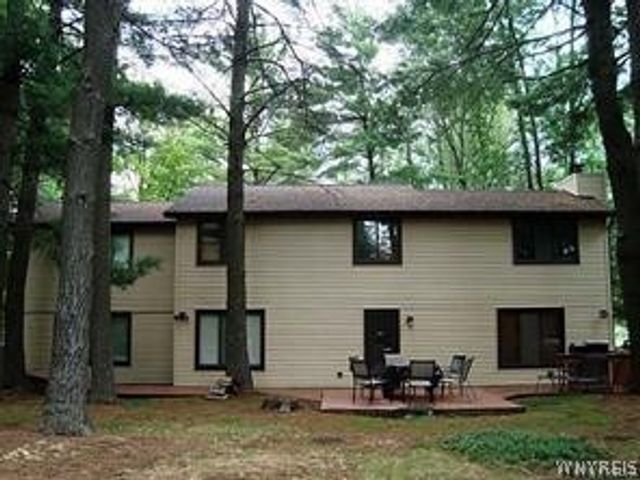 180 Paradise Road, Amherst, NY 14051