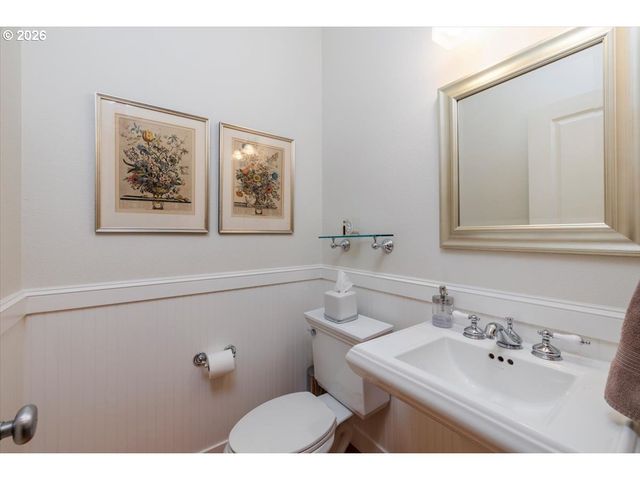 268 Nw 93RD Pl, Portland, OR 97229