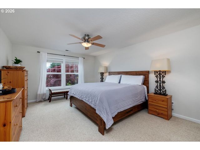 268 Nw 93RD Pl, Portland, OR 97229