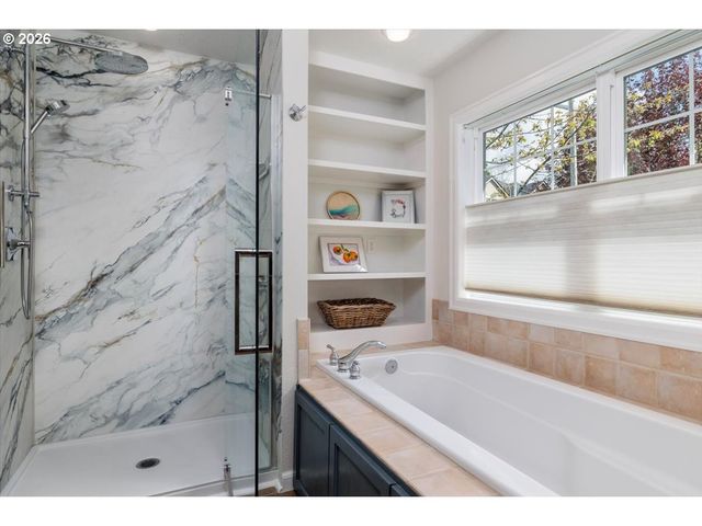 268 Nw 93RD Pl, Portland, OR 97229