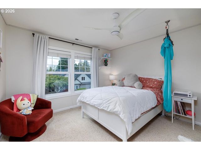 268 Nw 93RD Pl, Portland, OR 97229