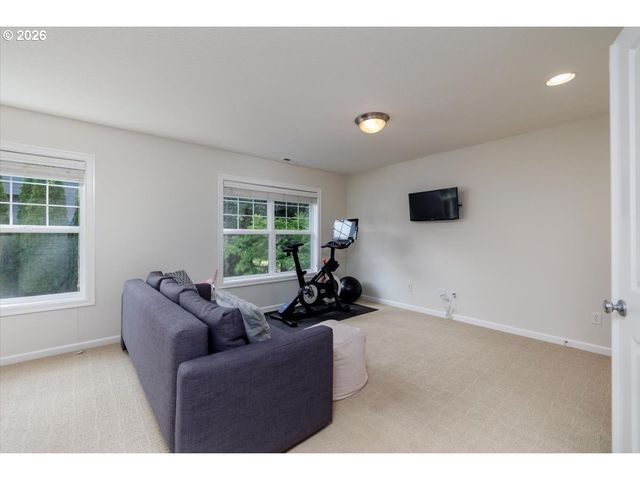 268 Nw 93RD Pl, Portland, OR 97229