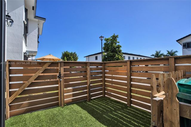 13331 SW 250th Ter, Homestead, FL 33032