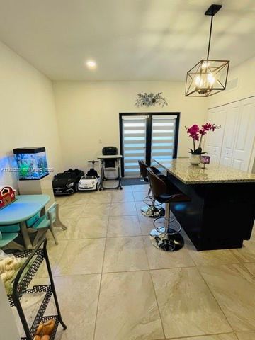 13331 SW 250th Ter, Homestead, FL 33032