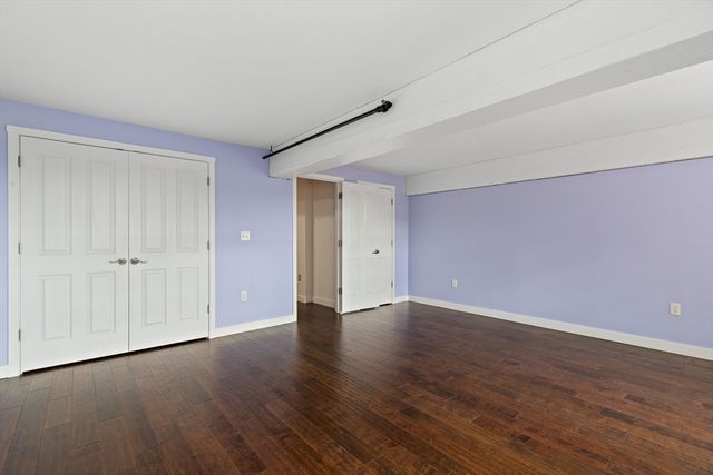 240 Jackson St 313, Lowell, MA 01852