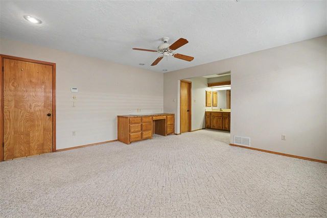 1507 NW 31st St, Lawton, OK 73505