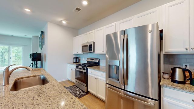 515 Matuskovic Drive, Charleston, SC 29414