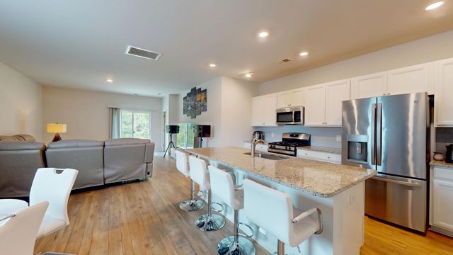 515 Matuskovic Drive, Charleston, SC 29414
