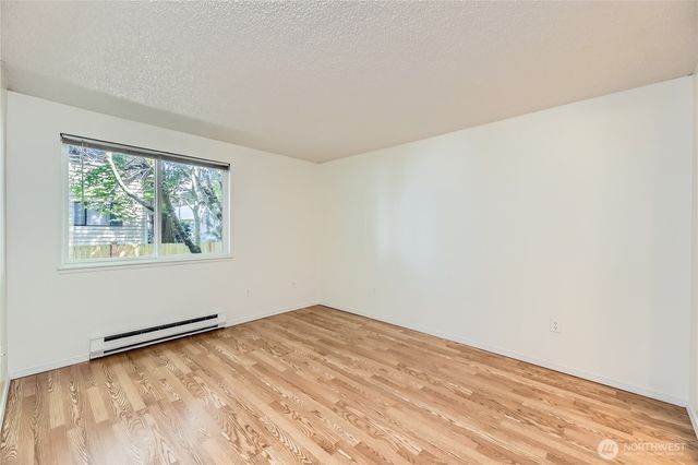 921 130th Street SW #E102, Everett, WA 98204