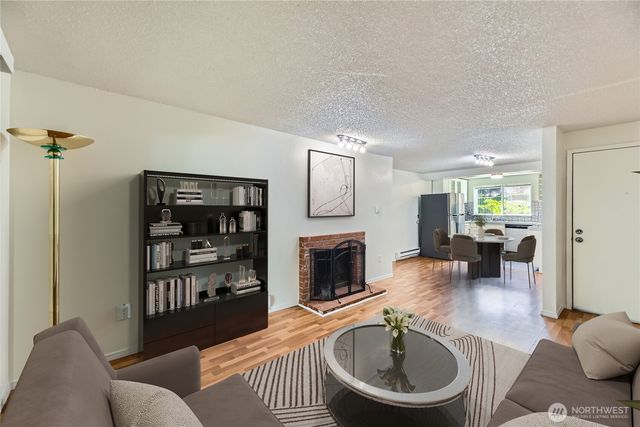 921 130th Street SW #E102, Everett, WA 98204