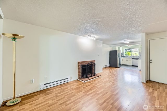 921 130th Street SW #E102, Everett, WA 98204