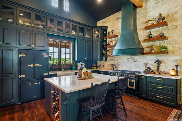 162 Flowering Sage Lane, Fredericksburg, TX 78624