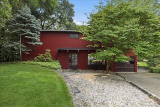 131 Deertrack Lane, Irvington, NY 10533