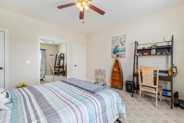 24820 S 638 Road, Grove, OK 74344