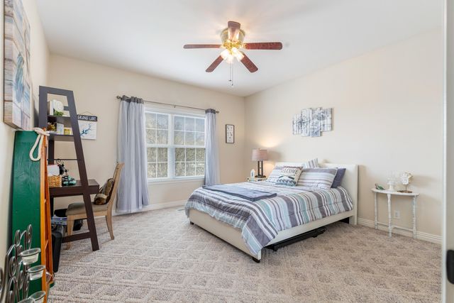 24820 S 638 Road, Grove, OK 74344