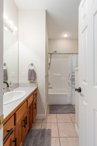 24820 S 638 Road, Grove, OK 74344