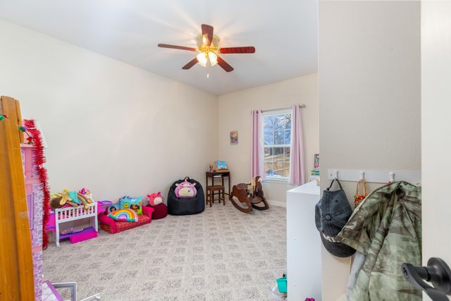 24820 S 638 Road, Grove, OK 74344