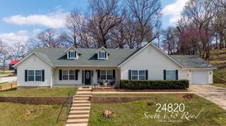 24820 S 638 Road, Grove, OK 74344